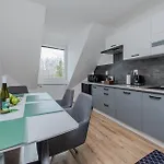 Alavia Apartment *