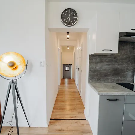 Alavia * Vel'ka Lomnica