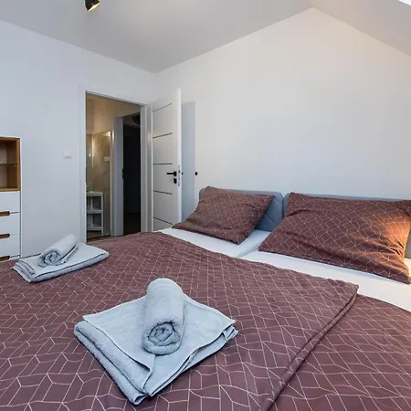 Alavia Apartament