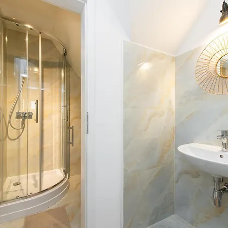 Apartament Alavia Wielka Łomnica