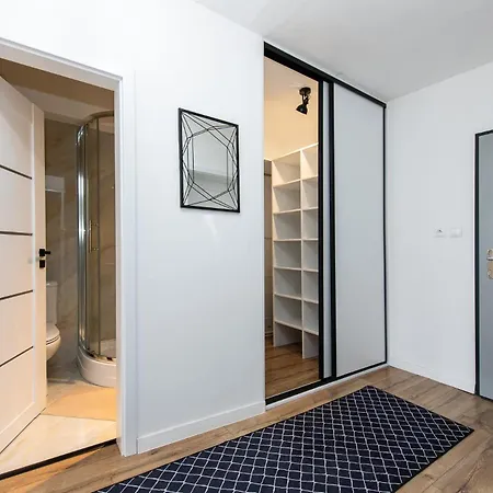 Apartament Alavia *