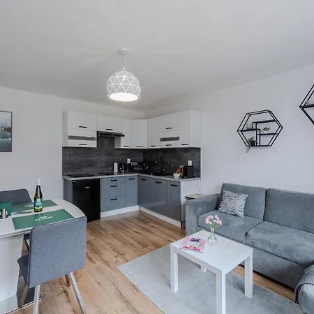 Alavia Vel'ka Lomnica